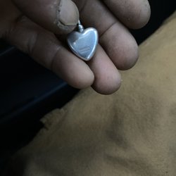 Rogue Valley Cannabis - Corazón de plata