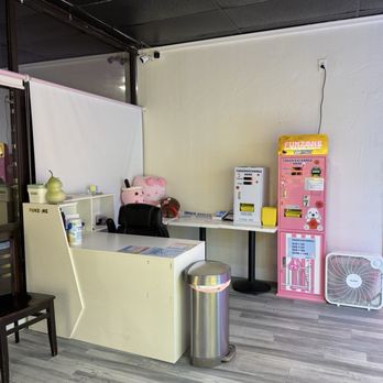 Funzone Arcade - Help desk - Arcades Near Me - Fresno, California Funzone Arcade - Help desk - Arcades Near Me - Fresno, California