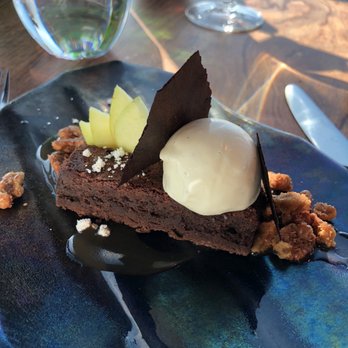 Sierra Mar - Brownie dessert (lunch menu) - New American Near Me - Big Sur, California Sierra Mar - Brownie dessert (lunch menu) - New American Near Me - Big Sur, California