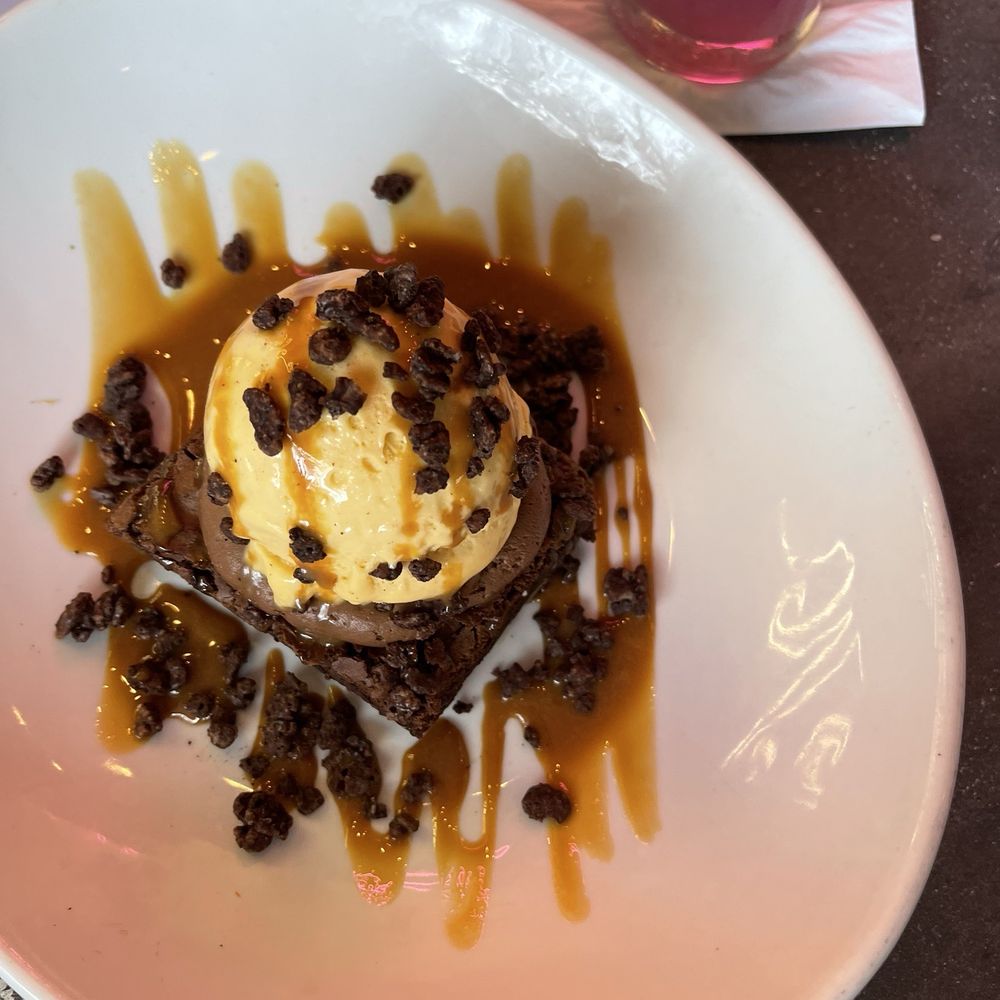 Pisco Y Nazca - Buenazo dessert - Gastropubs Near Me - Coral Gables, Florida Pisco Y Nazca - Buenazo dessert - Gastropubs Near Me - Coral Gables, Florida