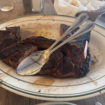 Peter Luger - Steakhouses Near Me - Brooklyn, New York