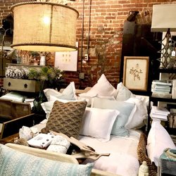 P D's - Bedding- Chandlers- Decor-