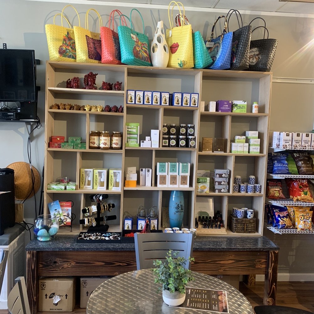 Friend's Corner Tea & Snack Bar - a table and chairs - Bubble Tea Near Me - Highland, New York Friend's Corner Tea & Snack Bar - a table and chairs - Bubble Tea Near Me - Highland, New York
