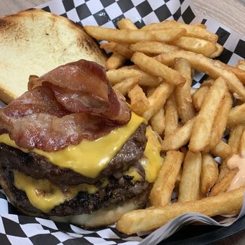 Sliders Burger - Beefalo Burger - Burgers Near Me - San Jose, California Sliders Burger - Beefalo Burger - Burgers Near Me - San Jose, California
