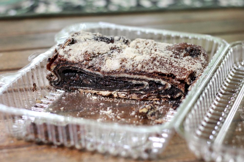 MORDY’S KOSHER BAKERY AND CAFE Updated October 2024 34 Photos & 20