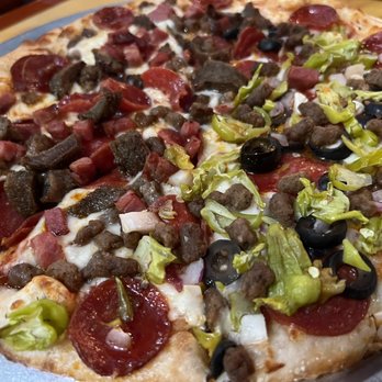 Arpeggio Grill - Half Arpeggio Pizza & Half Meat Eater - Pizza Near Me - Austin, Texas