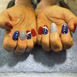 Q Nails - Q Nails