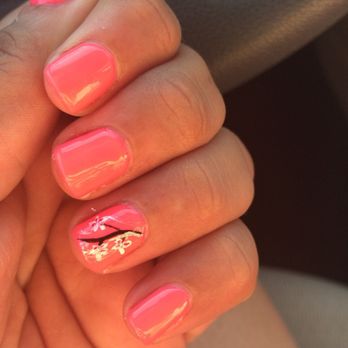 Nails On 9 - Nail Salons Near Me - Howell, New Jersey