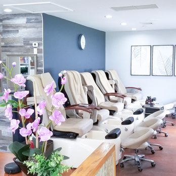 Nail Plus - Nail Salons Near Me - Wayne, New Jersey