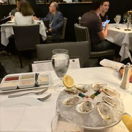 Daily Fresh Oysters* ** 10/10 Daily Fresh Oysters* ** 10/10