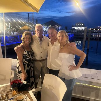Black Pearl Seafood Chophouse - Besties having a nice Thurs night dinner - Seafood Near Me - Port Jefferson, New York