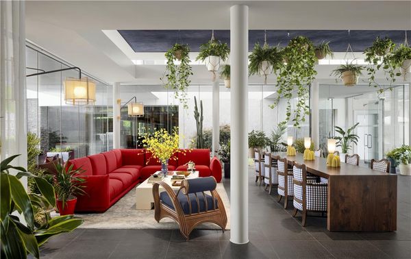 Graduate by Hilton Dallas by null