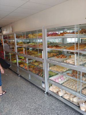 Diana's Bakery by null