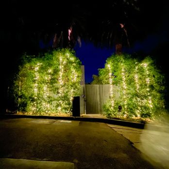 J&H Holiday Pro Lighting - Holiday Decorating Services Near Me - Moreno Valley, California J&H Holiday Pro Lighting - Holiday Decorating Services Near Me - Moreno Valley, California