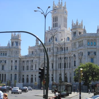 Palacio de Cibeles - the front - Landmarks & Historical Buildings Near Me - Madrid, M
