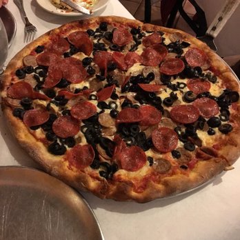 Gino's Pizza - Pizza Near Me - New York, New York