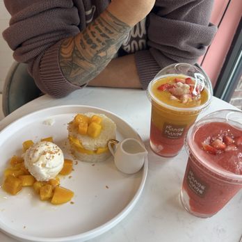 Mango Mango - A11. Mango Coconut Sticky Rice w/ Ice Cream - Desserts Near Me - Virginia Beach, Virginia Mango Mango - A11. Mango Coconut Sticky Rice w/ Ice Cream - Desserts Near Me - Virginia Beach, Virginia