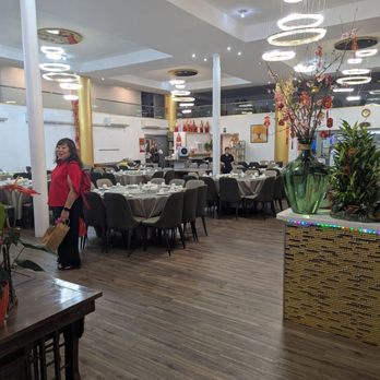 Honolulu Seafood Restaurant - Dining room and duchess - Dim Sum Near Me - Urban Honolulu, Hawaii Honolulu Seafood Restaurant - Dining room and duchess - Dim Sum Near Me - Urban Honolulu, Hawaii