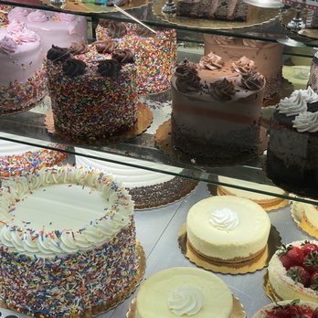 Carlo's Bakery - Yes please! - Bakeries Near Me - Hoboken, New Jersey