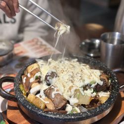 Seoul Shikdang - Galbi Jjim with Cheese
