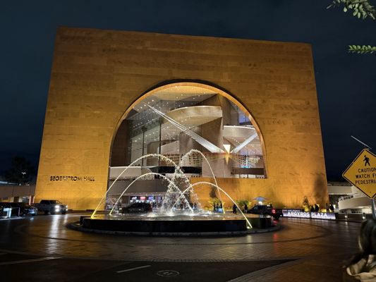 Segerstrom Center for the Arts by null