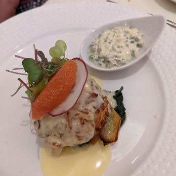 Le Yaca - Crab Cakes - French Near Me - Williamsburg, Virginia