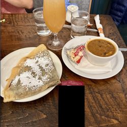 Whistling Kettle - Schenectady - Sad discolored crepe with a bucket of nuttela! Chili was good.