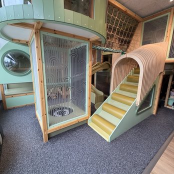 Little's Loft Play Cafe - Cafes Near Me - Kirkwood, Missouri