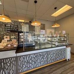 Starbread Bakery - Inside