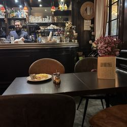 Bar counter