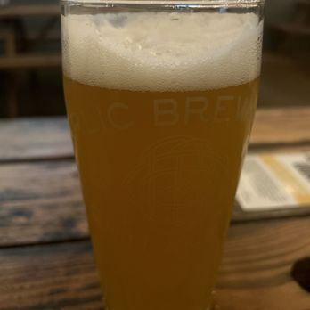 Baerlic Brewing - Hazy ipa - Breweries Near Me - Portland, Oregon