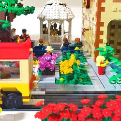 Rogue Brick Builders' Lounge