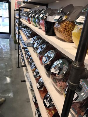 Henry's Sweet Retreat & Bakery by null