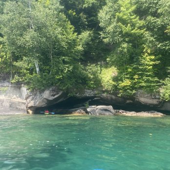 Pictured Rocks Kayaking - Tours Near Me - Munising, Michigan