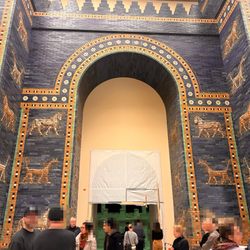 Pergamonmuseum - Ischtar -Tor | Pergamonmuseu, now under Construction till 2037
