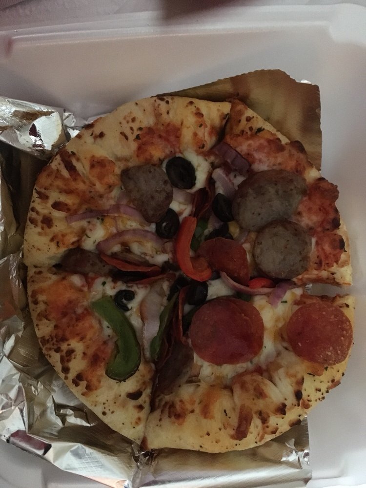 FOUNTAIN COURT BAR & GRILLE Updated September 2024 7640 NW Tiffany