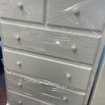 Lee Furniture - Chest drawers - Furniture Stores Near Me - Rosemead, California Lee Furniture - Chest drawers - Furniture Stores Near Me - Rosemead, California