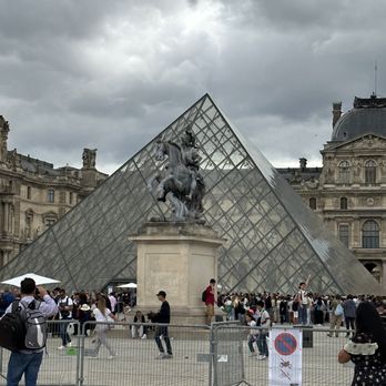 Le Café Marly - The Louvre Paris - French Near Me - Paris, 75 Le Café Marly - The Louvre Paris - French Near Me - Paris, 75