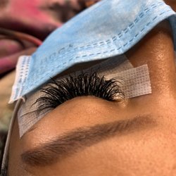 Lashes of Chicago - Wispy MegaVolume