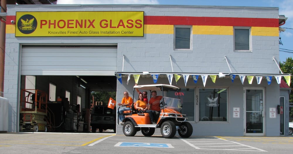 PHOENIX GLASS Updated September 2024 6336 Clinton Hwy, Knoxville, Tennessee Windshield