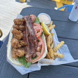 Hooks Waterfront Bar and Grill - Shrimp BLT