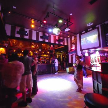Birdies - a group of people at a bar - Dive Bars Near Me - Jacksonville, Florida Birdies - a group of people at a bar - Dive Bars Near Me - Jacksonville, Florida
