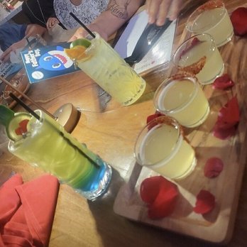 Rosa Madera - The Madeira Margarita $22 and vacaciones En Tulum $16 were nothing but water!!  You down x4 $$45 was ok - Mexican Near Me - Santa Ana, California