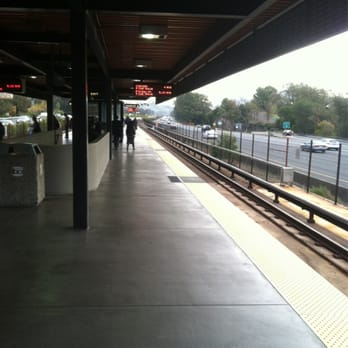 BART - Lafayette Station - Catching the morning ride - Public Transportation Near Me - Lafayette, California BART - Lafayette Station - Catching the morning ride - Public Transportation Near Me - Lafayette, California