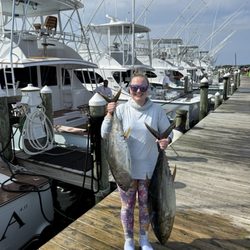 Kahuna Charters - Yellow fin tuna!