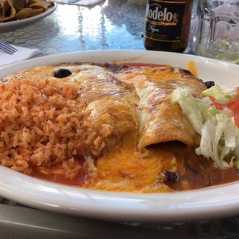 Compadres Mexican Restaurant - Chile Rellano and Carne Asada Enchilada - Mexican Near Me - Dayton, Nevada