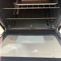 Clean oven Clean oven