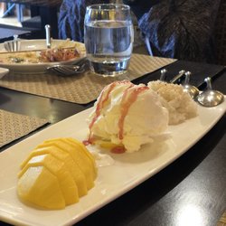 House of Siam - Mango & sticky rice