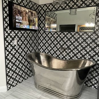 Stockdale Tile - Wall tile & floor tile - Carpeting Near Me - Bakersfield, California Stockdale Tile - Wall tile & floor tile - Carpeting Near Me - Bakersfield, California
