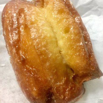 Fosters Donuts - Perfection! - Donuts Near Me - Northridge, California